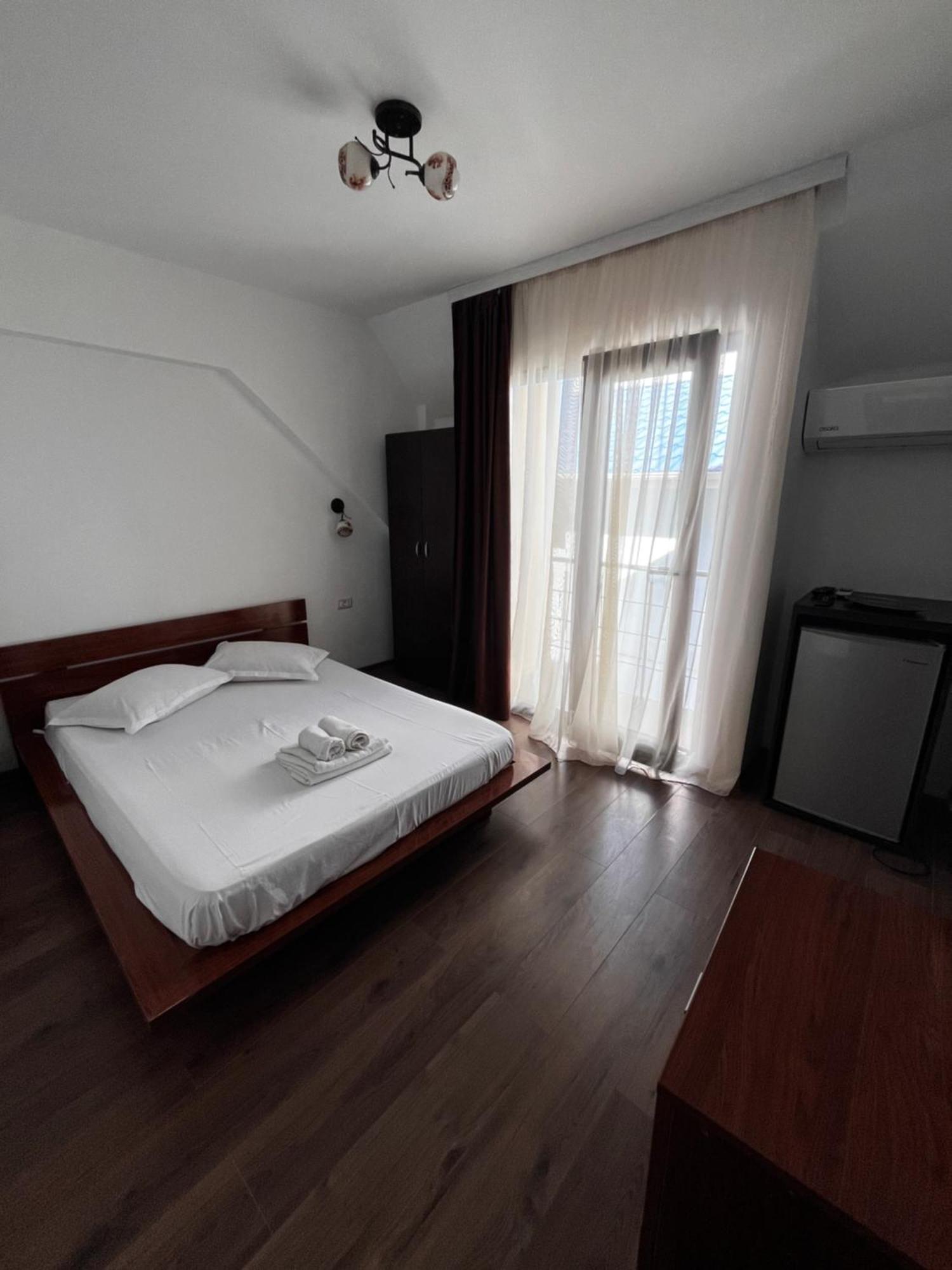 Elegance Hotel Costinesti Bagian luar foto