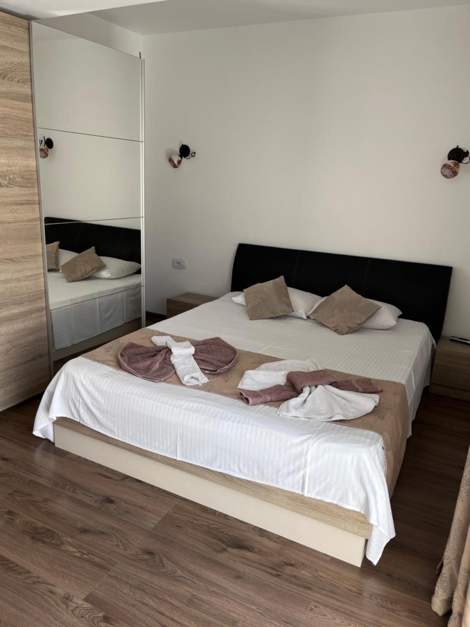 Elegance Hotel Costinesti Bagian luar foto