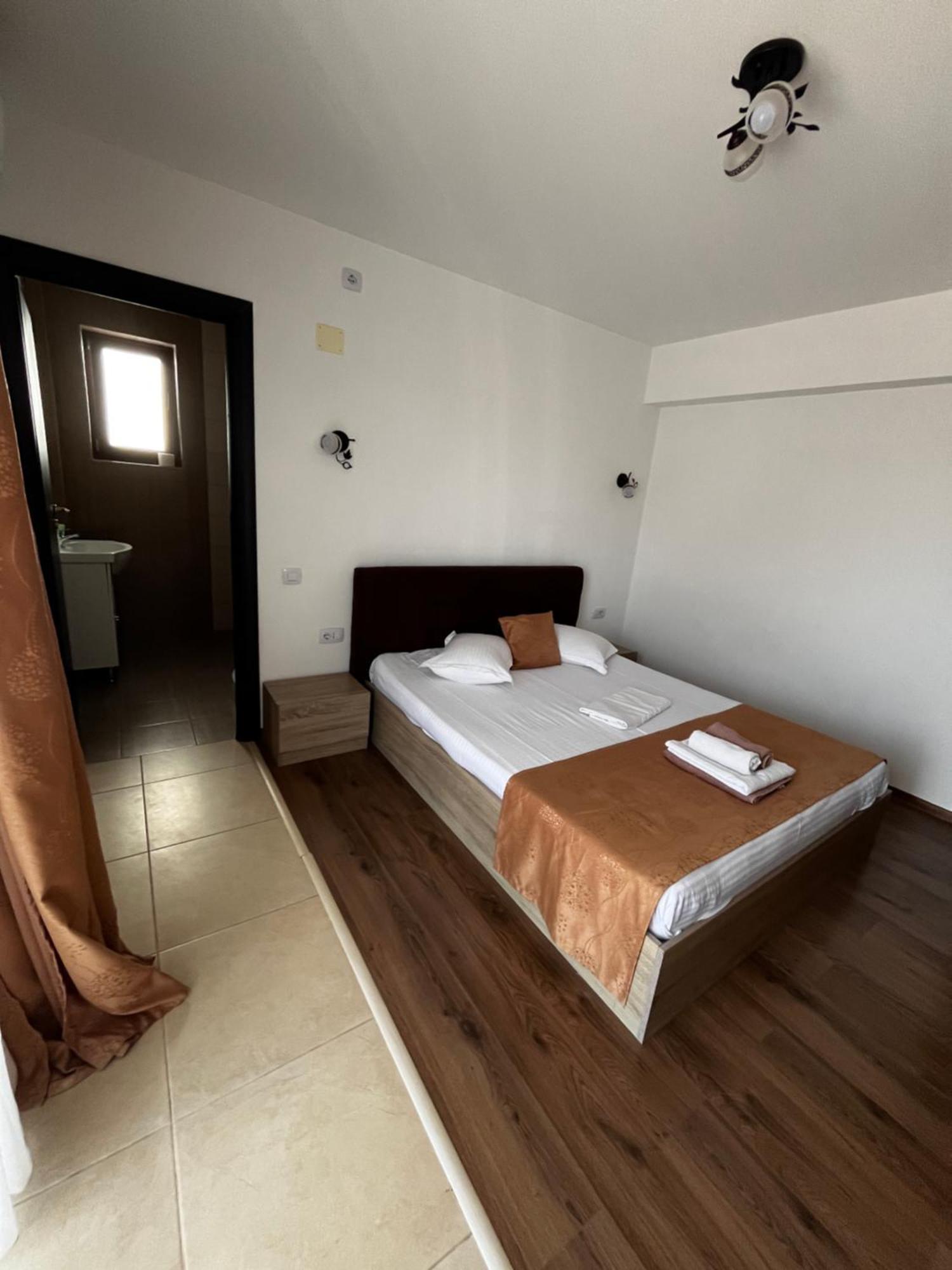 Elegance Hotel Costinesti Bagian luar foto