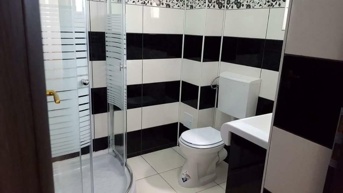 Elegance Hotel Costinesti Bagian luar foto